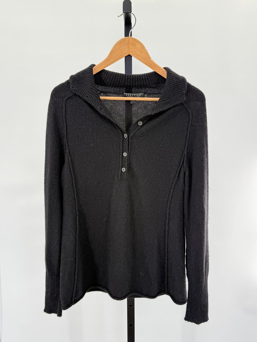 Peruvian Connection Black Alpaca Pull Over M Sweater Capsule Minimalist Staple